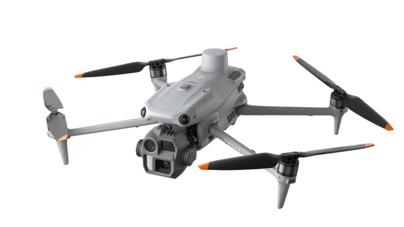 DJI MATRICE 4